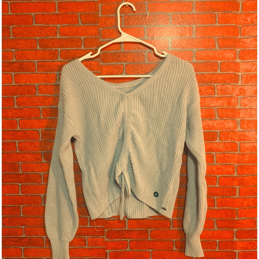 Hollister Lavender Cinched Top/Sweater